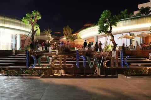 Harris Kuta Beach